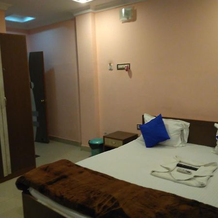 Bandhan Inn 迪卡 外观 照片