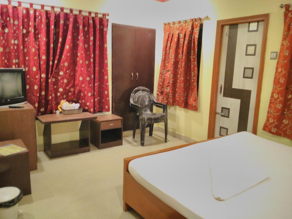Bandhan Inn 迪卡 外观 照片