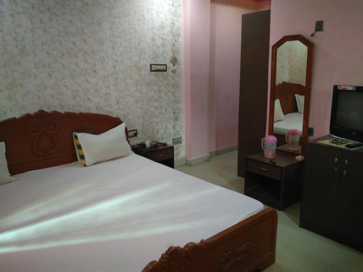 Bandhan Inn 迪卡 外观 照片